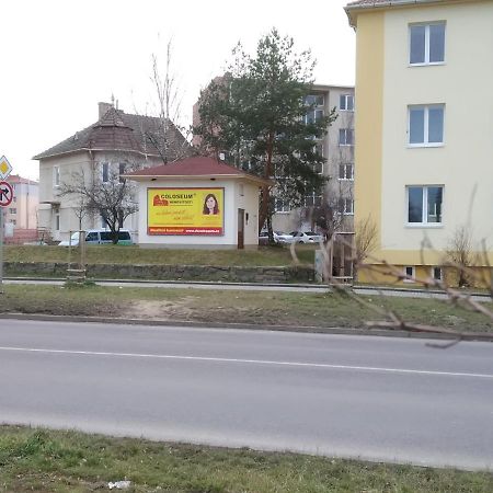 Ferienwohnung Minidomecek Znojmo Exterior foto