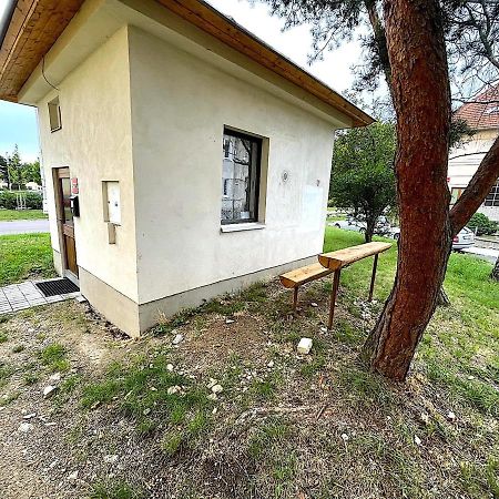 Ferienwohnung Minidomecek Znojmo Exterior foto